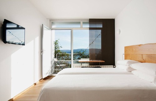 Condomina Hotel | Discover Hotel A Miranda: Spa & Family-Friendly Retreat
