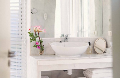 Condomina Hotel | Discover Hotel A Miranda: Spa & Family-Friendly Retreat