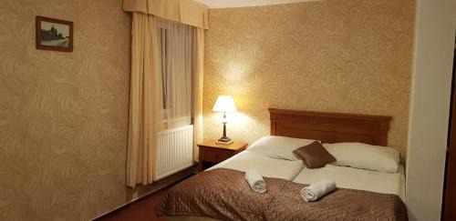 Cinovec Hotel | Pet-Friendly Retreat at Hotel a restaurace Pomezí