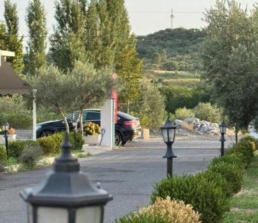 Sakës Hotel | Pet-Friendly Retreat at Hotel A & V Dodani with Breakfast