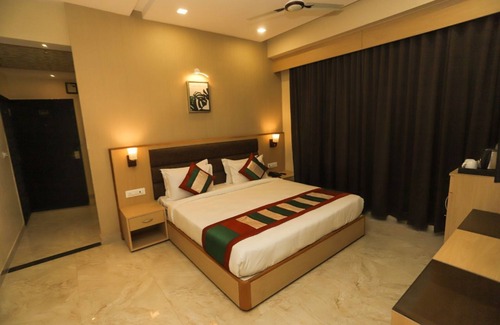 Jodhpur Hotel | Explore Hotel Aarunya Royale: Family-Friendly & Accessible