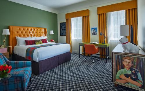 Athens Hotel | Hotel Abacus: Pet-Friendly Stay with Oceanfront Views