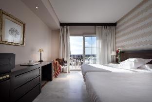 Benacazon Hotel | Discover Hotel Abades Benacazon with Pool & Restaurant