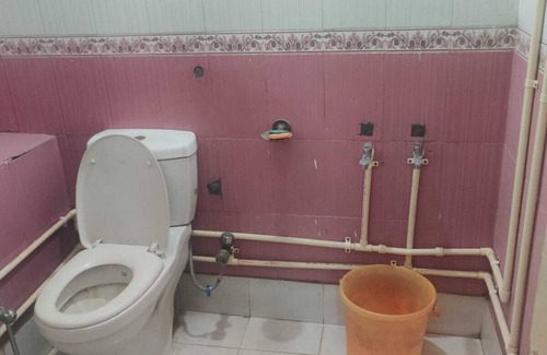 New Delhi Hotel | Family-Friendly Hotel Abhishek Residency with Breakfast Included
