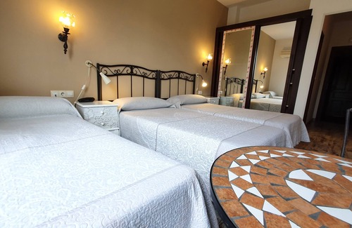 Arriondas Hotel | Discover Comfort at Hotel Acebos Arriondas with Spa & Breakfast