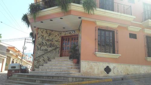 Copan Ruinas Hotel | Budget-Friendly Stay at Hotel Acropolis Maya with Pool