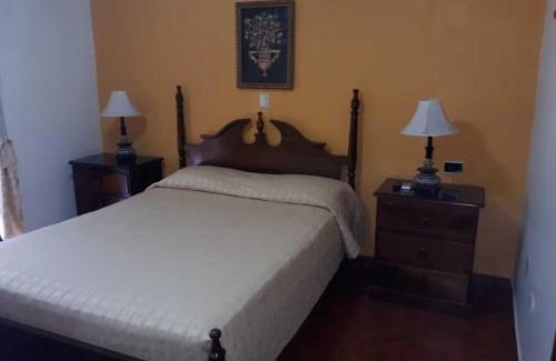 Copan Ruinas Hotel | Budget-Friendly Stay at Hotel Acropolis Maya with Pool