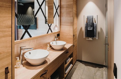 Au Hotel | Experience Hotel Adler: 4-Star Retreat with Ocean Views
