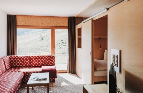 Warth Hotel | Experience Elegance at Hotel Adler with Spa & Pool Access