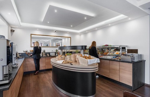 Ailingen Hotel | Welcoming Hotel Adler: Family-Friendly & Accessible Stays