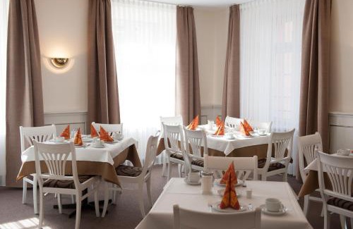 Eichstaett Hotel | Delight in Comfort at Hotel Adler: Pet-Friendly Retreat