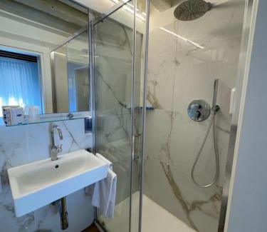 Cannaregio Hotel | Pet Friendly Retreat at Hotel Adriatico - Rated 8.3/10