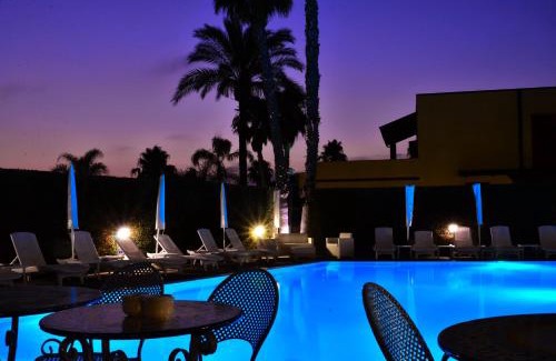 Varcaturo Hotel | Discover Hotel Agora: Oceanfront Bliss & 4-Star Comfort
