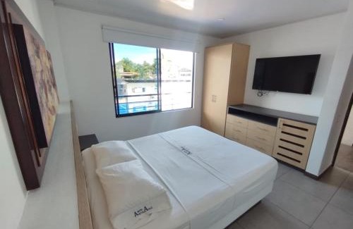 Melgar Hotel | Relax at Hotel Agua Azul Melgar Tolima with Pool & Dining