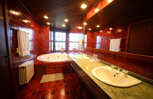 Higienopolis Hotel | Relaxing Hotel Aguas Claras Higienopolis with Pool & Spa