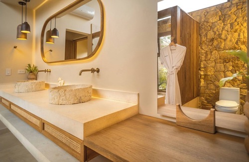 San Antero Hotel | Elegant Hotel Aimarawa: 4-Star Retreat with Spa & Pool