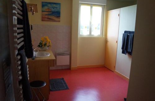 Saint-Leger-sous-Brienne Hotel | Inviting Stay at Hotel Air-lane: Pet-Friendly & Accessible