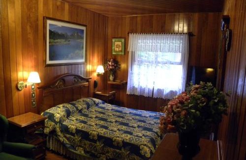 Mury Hotel | Oceanfront Bliss at Hotel Akaskay - Rated 9.1/10 by Guests