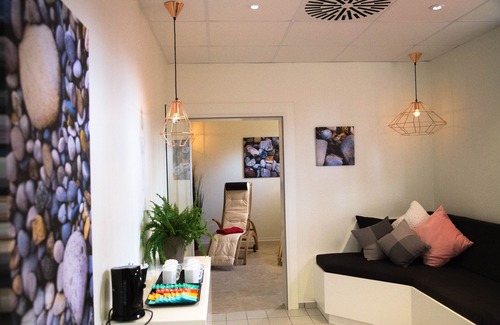 Munchen District Hotel | Elegant Hotel Alarun: Top-Rated Stay with Great Amenities