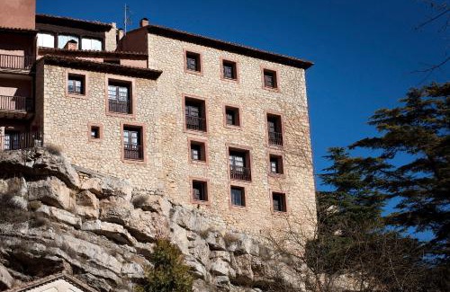 Albarracin Hotel | Discover Comfort at Hotel Albarracín: Pet-Friendly Stay