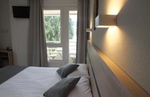 Ordes Hotel | Pet-Friendly Hotel Alda Camiño Inglés with Great Reviews