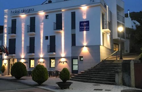Banos de Montemayor Hotel | Family-Friendly Hotel Alegría with Great Dining Options