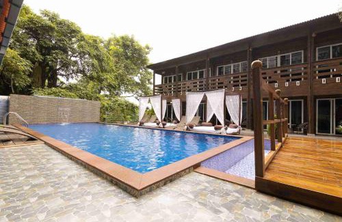 Dona Paula Bed & Breakfast | Hotel Alekhya Suites