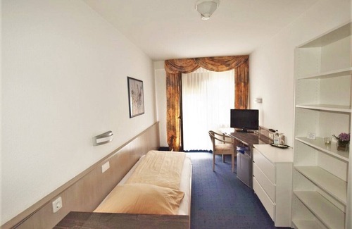 Sielmingen House | Cozy Hotel Alena: Family-Friendly with Breakfast Included