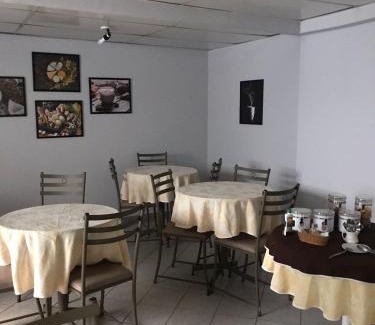 Bauru Hotel | Discover Hotel Alfa de Bauru Ltda: Pet-Friendly Retreat