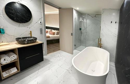 Soria Hotel | Experience Comfort at Hotel Alfonso VIII with Spa & Dining