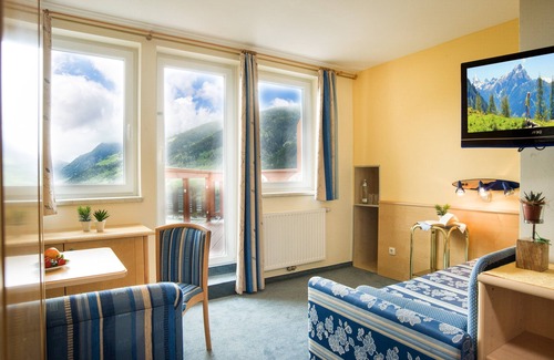 Bad Gastein Hotel | Experience Unmatched Comfort at Hotel Alpenblick