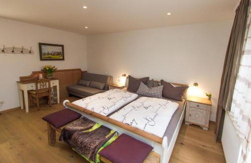 Riedering Hotel | Hotel Alpenblick: Pet-Friendly Retreat with Breakfast Included