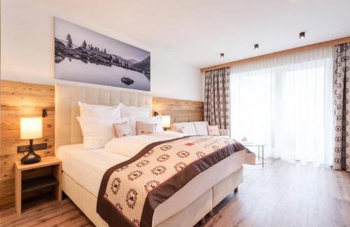 See Hotel | Relax at Hotel Alpenkönigin: 4-Star Oceanfront Escape