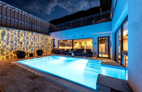 See Hotel | Relax at Hotel Alpenkönigin: 4-Star Oceanfront Escape