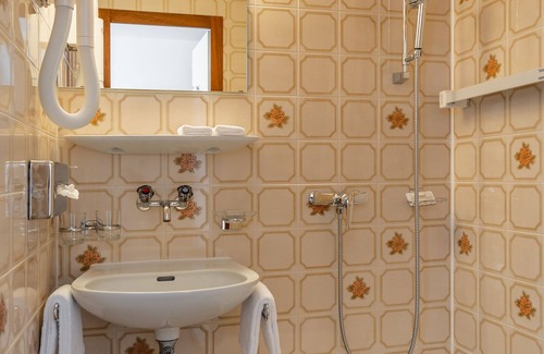 Wengen Hotel | Experience Vintage Design at Hotel Alpenruhe - 9.6 Rated Stay