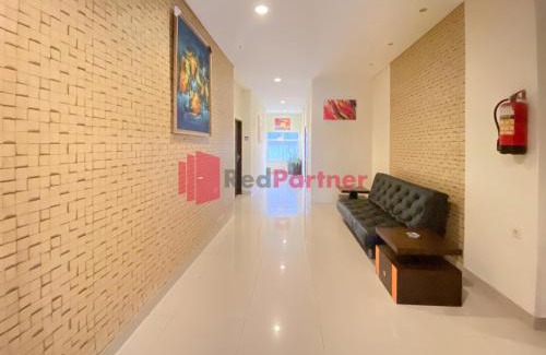 Panakkukang Hotel | Discover Hotel Alpha Makassar RedPartner: Family-Friendly Stay