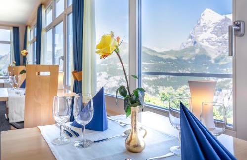 Murren Hotel | Experience Comfort at Hotel Alpina - Rated 8.9/10