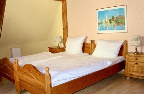 Albstadt Hotel | Comfortable Stay at Hotel Alt Ebingen - Pet & Child Friendly