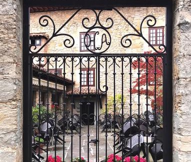 Santillana del Mar Hotel | Discover Family-Friendly Comfort at Hotel Altamira