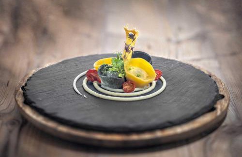 Sand in Taufers Hotel | Hotel Alte Mühle: 4-Star Oceanfront Retreat with Spa