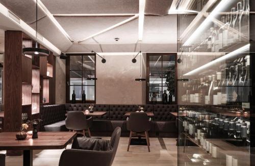 Leibnitz House | Relax at Hotel Alte Post Südsteiermark: 4-Star Comfort Awaits