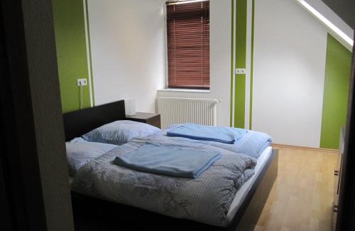 Coppenbrugge Hotel | Convenient Hotel am Bahnhof with Family-Friendly Amenities