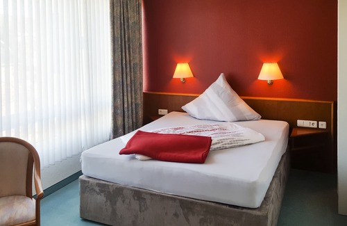 Ratingen Hotel | Accessible Comfort at Hotel am Düsseldorfer Platz