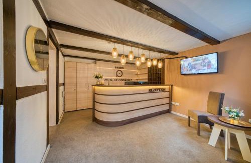 Stade Hotel | Pet-Friendly Retreat at Hotel Am Fischmarkt - Book Now!