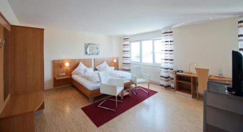 Buhl Hotel | Discover Hotel Am Froschbächel: Pet-Friendly Retreat