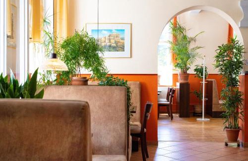 Lubben Hotel | Discover Comfort at Hotel am Hain – Rated 9/10 & Pet Friendly