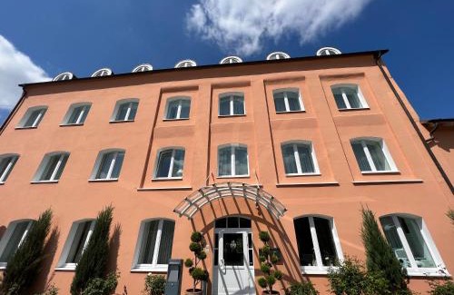 Schwelm Hotel | Discover Hotel Am Mühlenteich: Pet-Friendly & Family-Ready