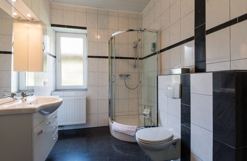 Brechtorf Hotel | Eco-Friendly Retreat at Hotel am Rosenplatz - Rated 8.8/10