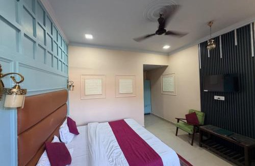 The Mall Road Hotel | Hotel Amar