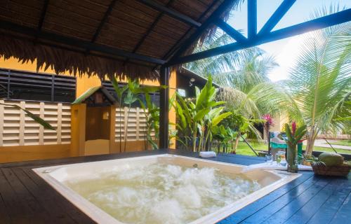 Leticia Cabin | Discover Hotel Amazon Bed And Breakfast: Pet-Friendly Retreat